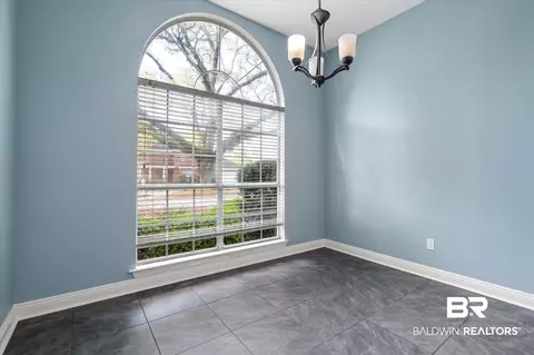 4354 Monarch Dr, Mobile, AL 36609 photo 5