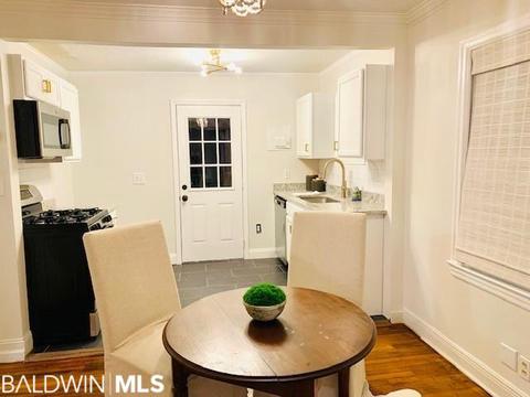 152 Pinehill Dr, Mobile, AL 36606 photo 6