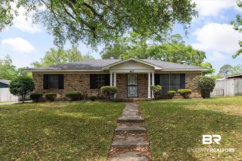 617 Donna St, Saraland, AL 36571 photo 1