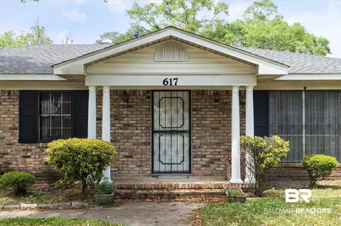 617 Donna St, Saraland, AL 36571 photo 2