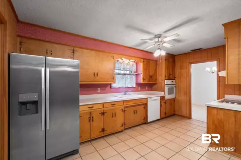 617 Donna St, Saraland, AL 36571 photo 9