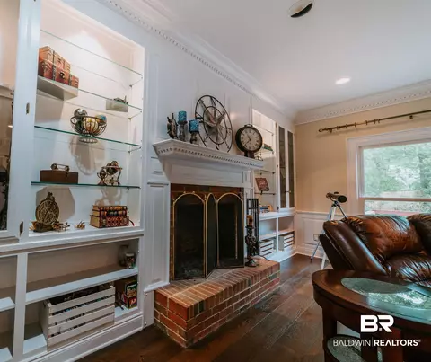 2108 E Marchfield, Mobile, AL 36693 photo 7