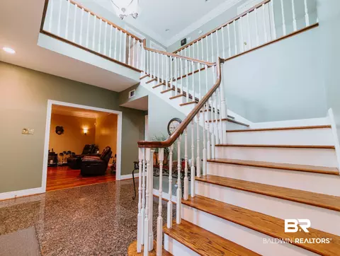 2108 E Marchfield, Mobile, AL 36693 photo 3