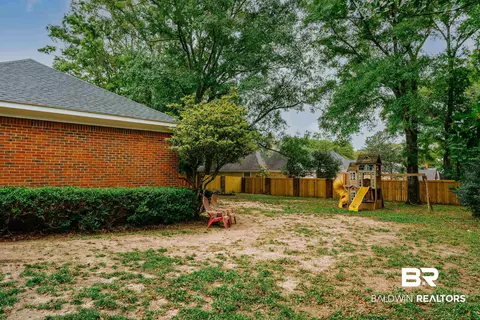 2108 E Marchfield, Mobile, AL 36693 photo 32