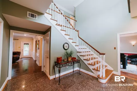 2108 E Marchfield, Mobile, AL 36693 photo 4