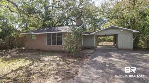 5327 Forest Park Dr, Mobile, AL 36618 photo 1