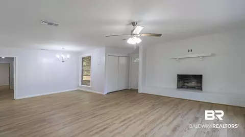 5327 Forest Park Dr, Mobile, AL 36618 photo 10