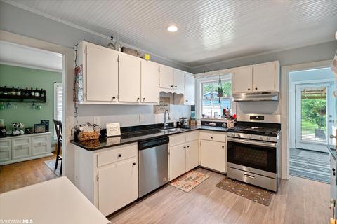 16 Kirby St, Mobile, AL 36607 photo 9