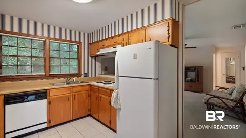 434 Azalea Rd, Mobile, AL 36609 photo 4