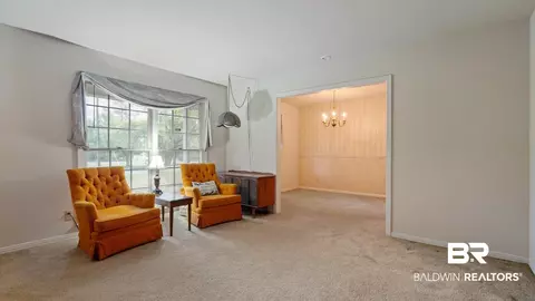 434 Azalea Rd, Mobile, AL 36609 photo 2