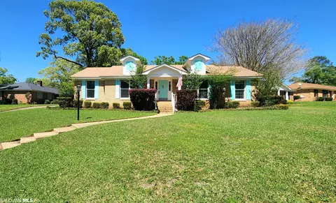 2125 Pine Needle Dr, Mobile, AL 36609 photo 1