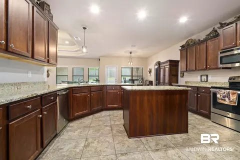 2157 Elliott Ct, Mobile, AL 36695 photo 9