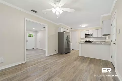 409 Pine St, Daphne, AL 36526 photo 11