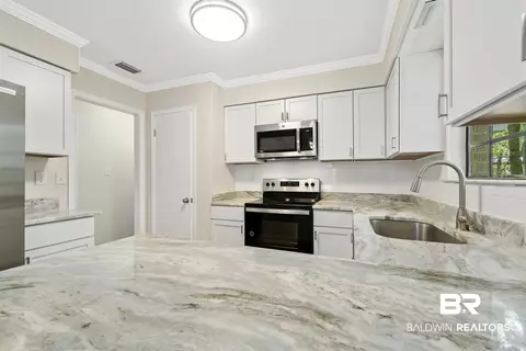 409 Pine St, Daphne, AL 36526 photo 10