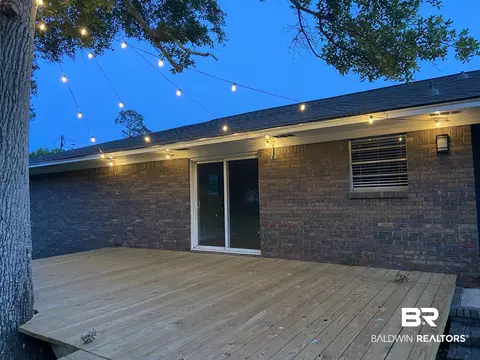607 E Pine St, Atmore, AL 36502 photo 32