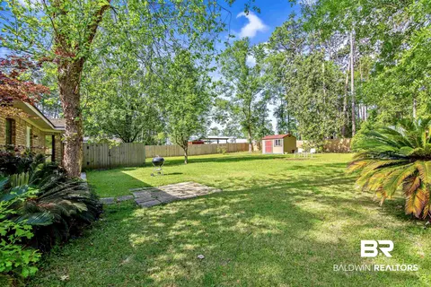 10075 Pineview Dr, Foley, AL 36535 photo 14