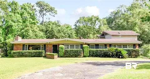4205 Taurus Dr, Mobile, AL 36693 photo 1