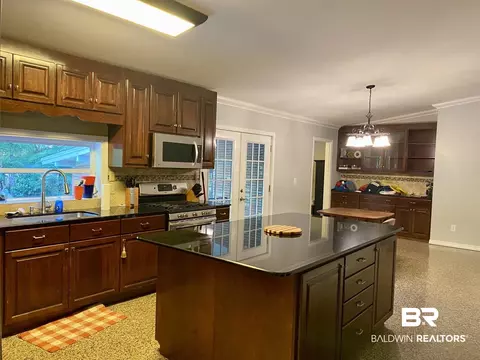 4205 Taurus Dr, Mobile, AL 36693 photo 5