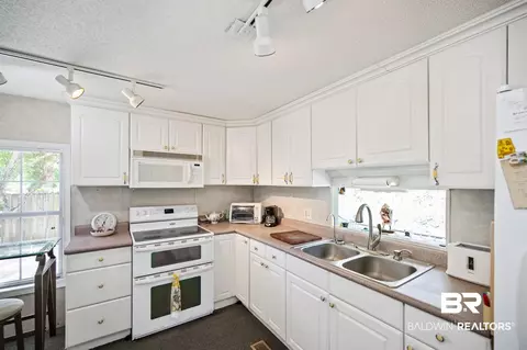 1355 Caney Loop, Lillian, AL 36549 photo 9