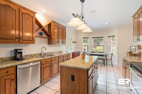 2071 Second Creek Dr, Mobile, AL 36695 photo 7