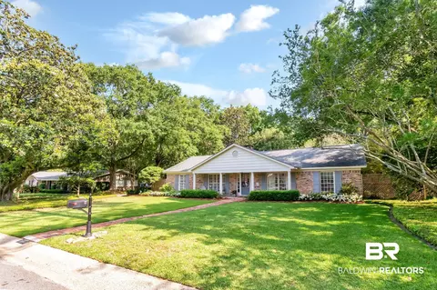 3903 S Ashley Dr, Mobile, AL 36608 photo 3