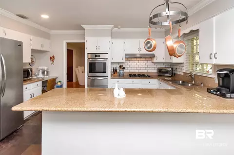 3903 S Ashley Dr, Mobile, AL 36608 photo 11