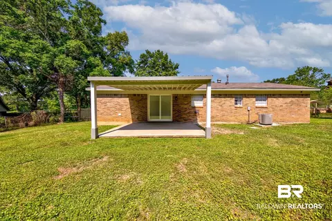 5075 Camelot Dr, Mobile, AL 36619 photo 3