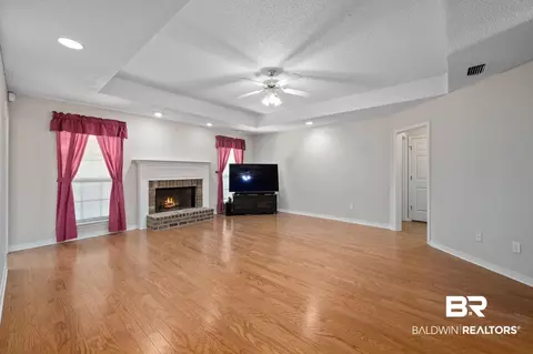 128 Montclair Loop, Daphne, AL 36526 photo 4