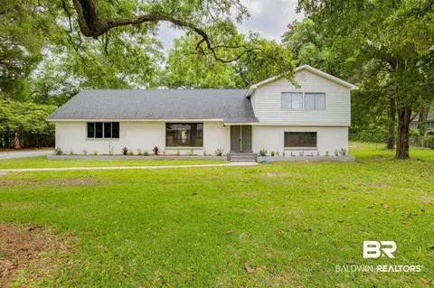 4201 Arcturus Ln, Mobile, AL 36693 photo 1