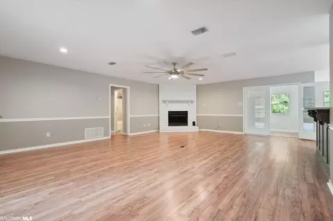 3335 Dawes Rd, Mobile, AL 36695 photo 4