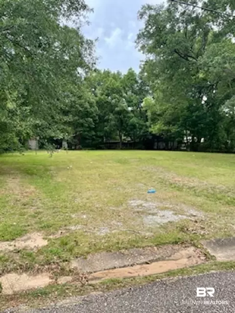 1608 Gilda Cir, Mobile, AL 36618 photo 3