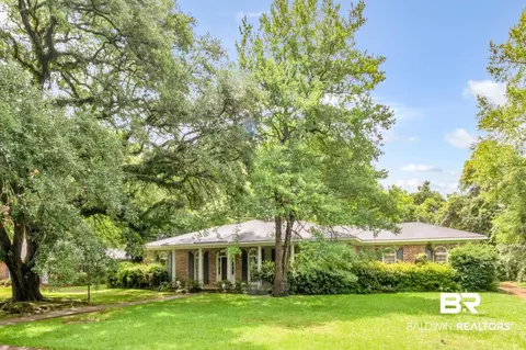 3807 Claridge Rd, Mobile, AL 36608 photo 2