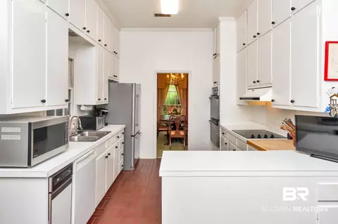 3807 Claridge Rd, Mobile, AL 36608 photo 12