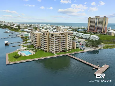 1516 Sandpiper Ln #201, Gulf Shores, AL 36542