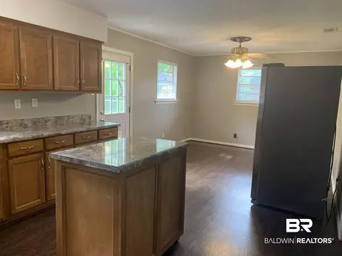 4430 Champlain Ave, Mobile, AL 36619 photo 6