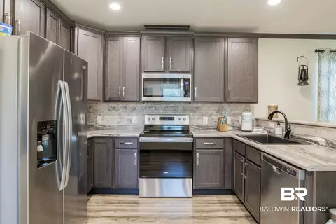 9456 Pinewood Ave, Elberta, AL 36530 photo 10