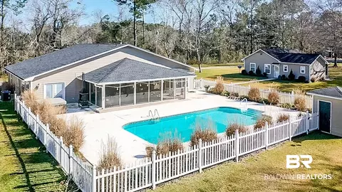 35215 Ogden Ave, Stapleton, AL 36578 photo 4