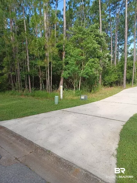 8930 Bay Point Dr, Elberta, AL 36530 photo 4