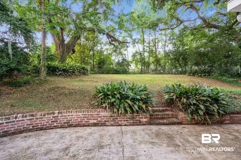 2013 N Levert Dr, Mobile, AL 36607 photo 18