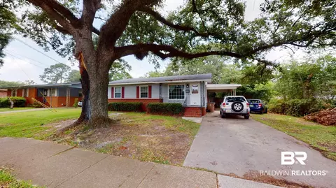 3168 Emogene St, Mobile, AL 36606 photo 2