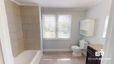 5209 S Pineview Ln, Mobile, AL 36608 photo 11
