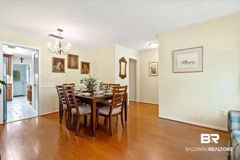 62 S Sage Ave, Mobile, AL 36606 photo 3