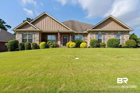 7329 Pierson Dr, Mobile, AL 36619 photo 1