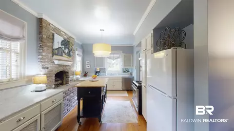 215 Woodlands Ave, Mobile, AL 36607 photo 10