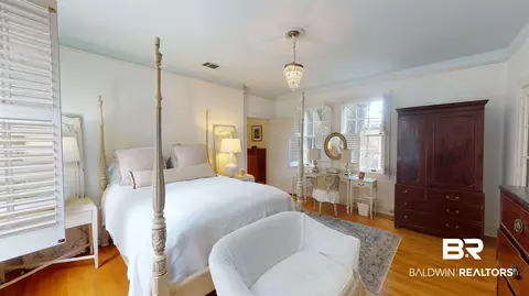 215 Woodlands Ave, Mobile, AL 36607 photo 17