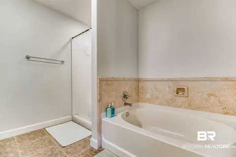 6740 Meadows Rd, Mcdavid, FL 32568 photo 21