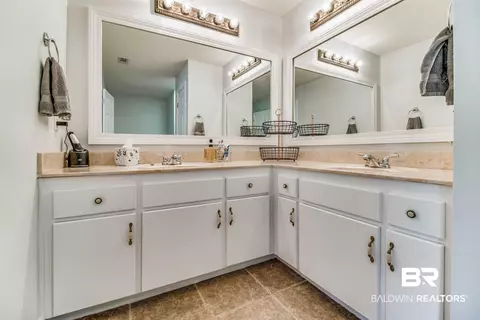6740 Meadows Rd, Mcdavid, FL 32568 photo 22