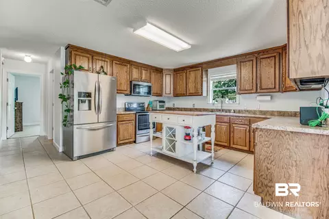 6740 Meadows Rd, Mcdavid, FL 32568 photo 12