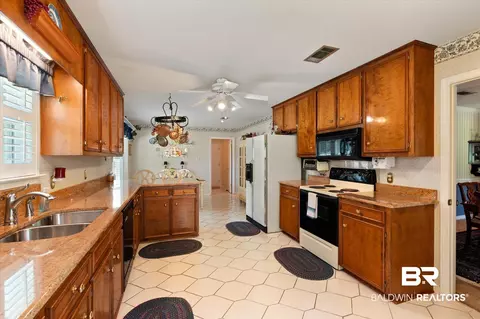 1280 E Carson Rd, Mobile, AL 36695 photo 6