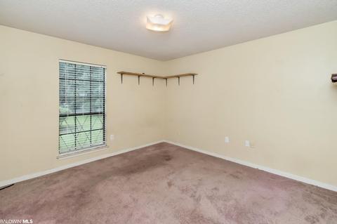 1463 Roderick Rd, Mobile, AL 36618 photo 13
